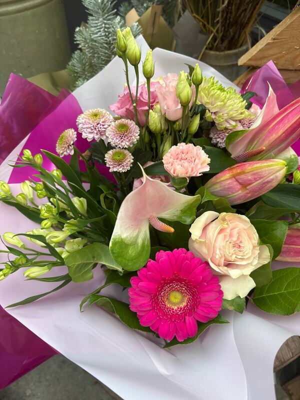 Flowers delivered to customer