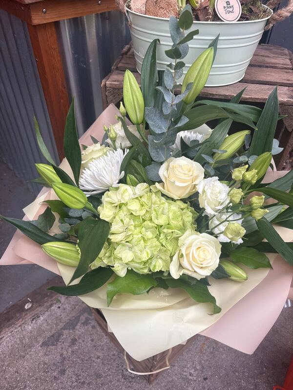 Flowers delivered to customer