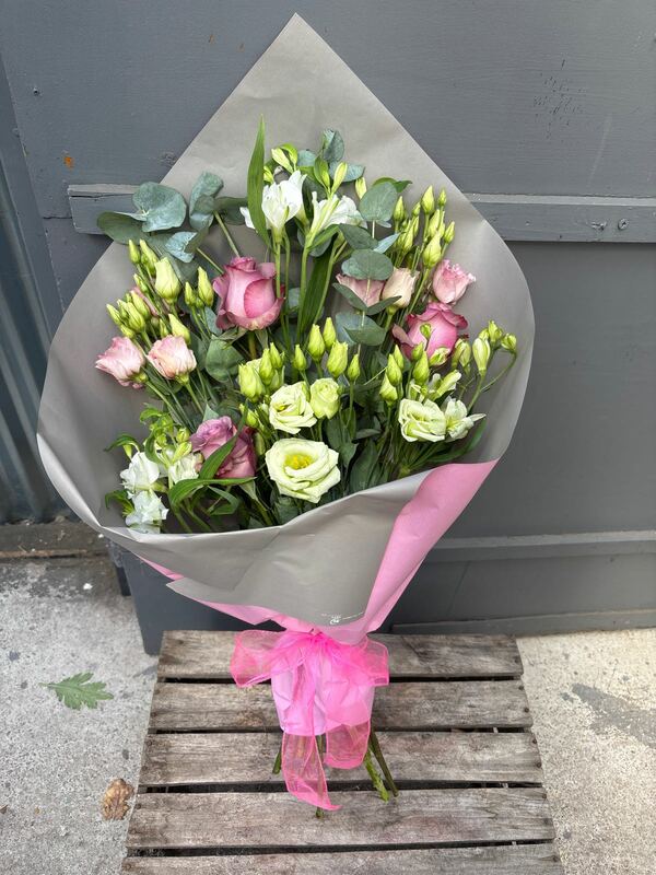 Flowers delivered to customer