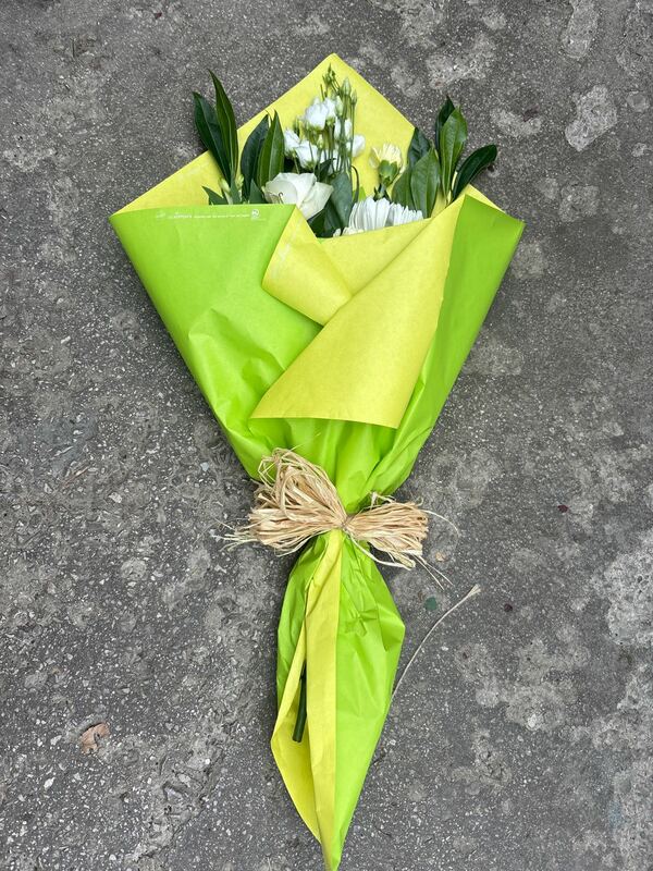 Flowers delivered to customer