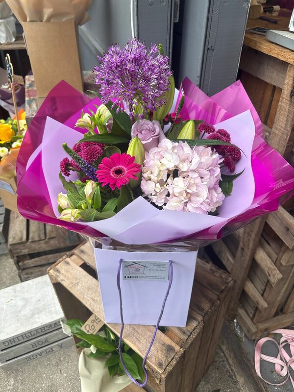 Flowers delivered to customer