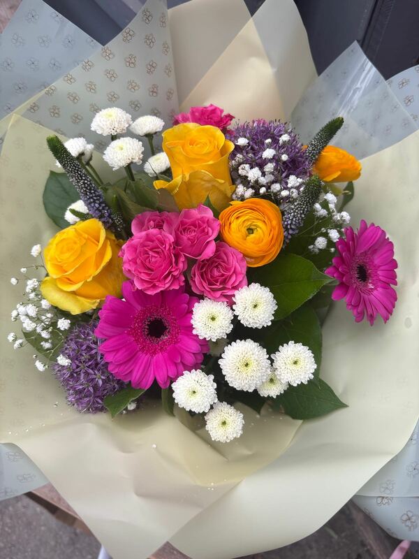 Flowers delivered to customer