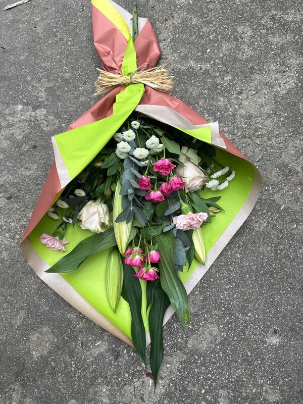 Flowers delivered to customer