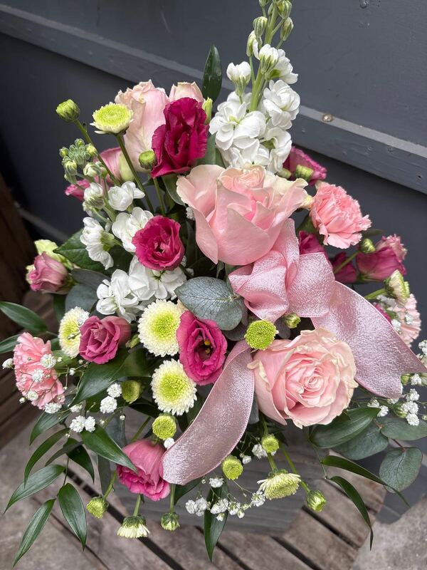 Flowers delivered to customer