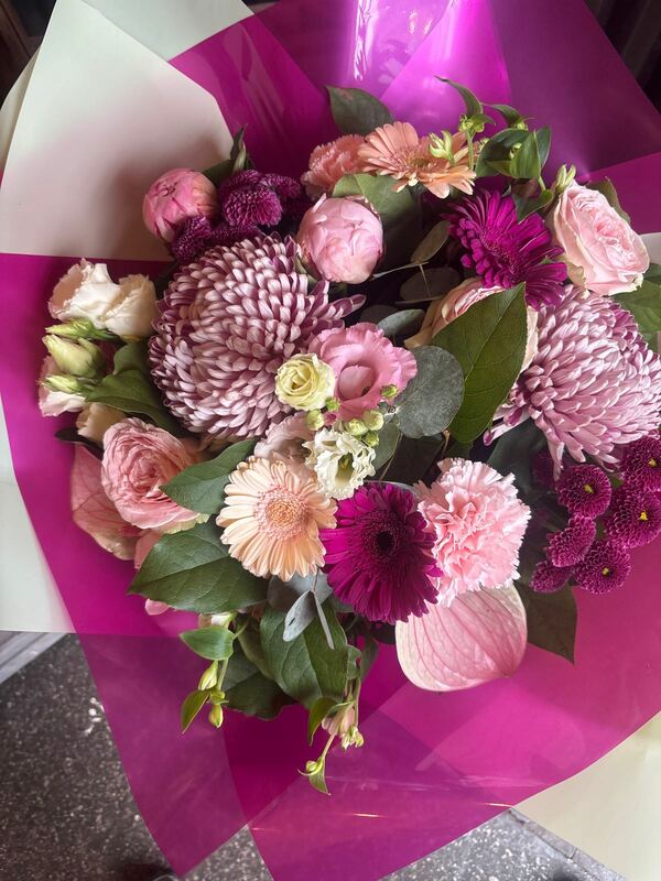 Flowers delivered to customer