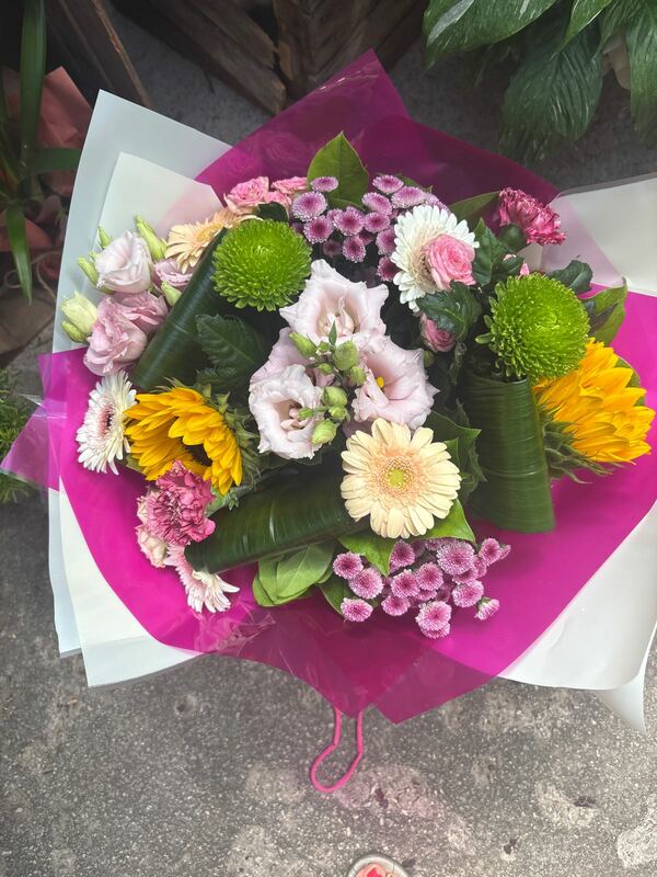 Flowers delivered to customer