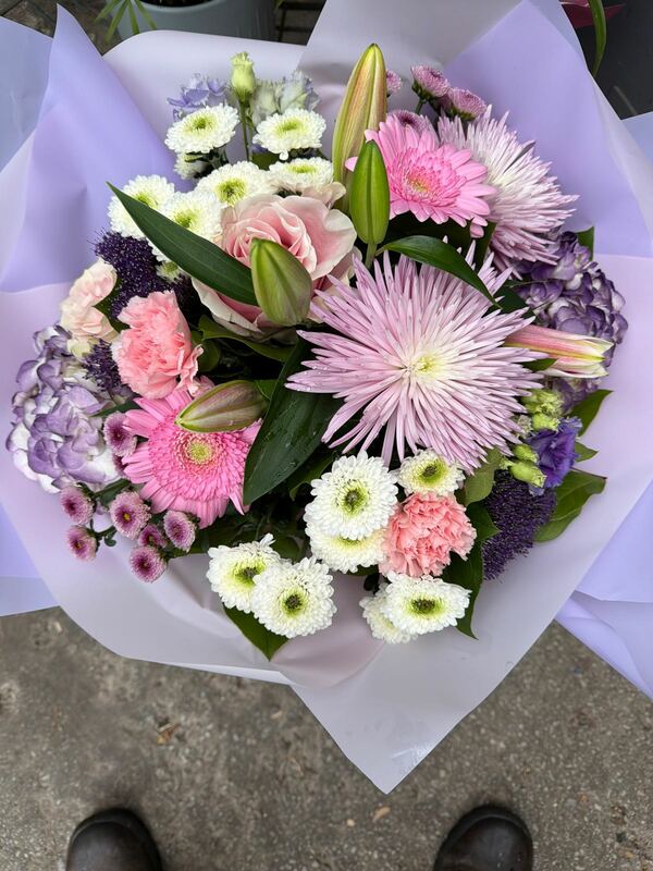 Flowers delivered to customer