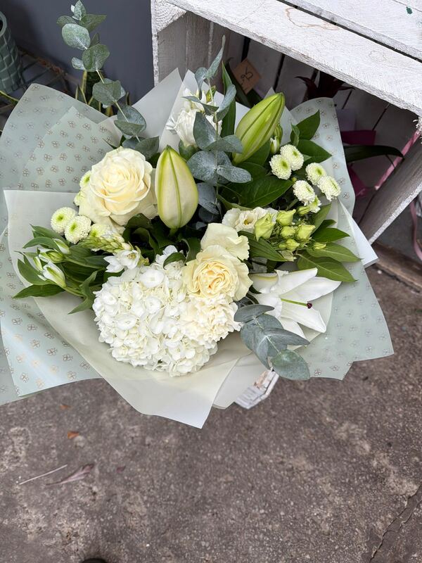 Flowers delivered to customer