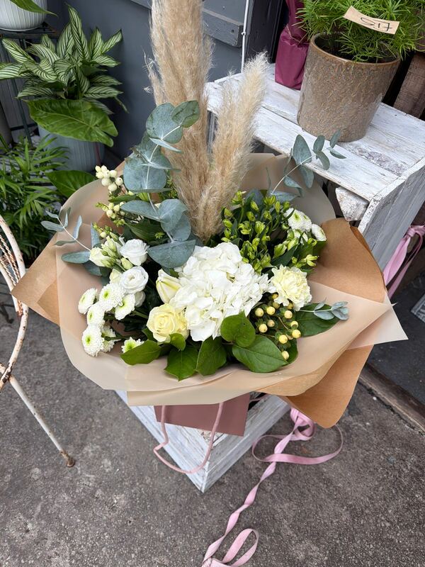Flowers delivered to customer