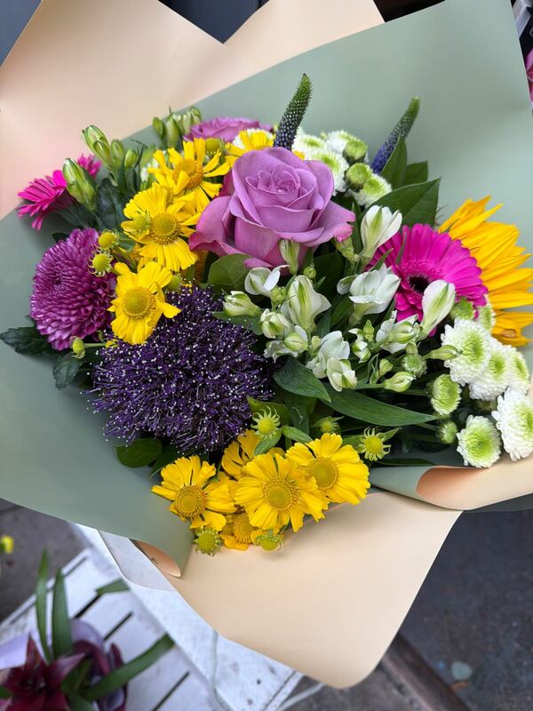 Flowers delivered to customer