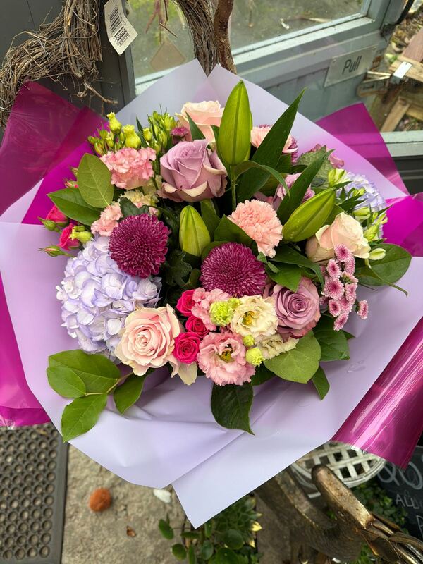 Flowers delivered to customer