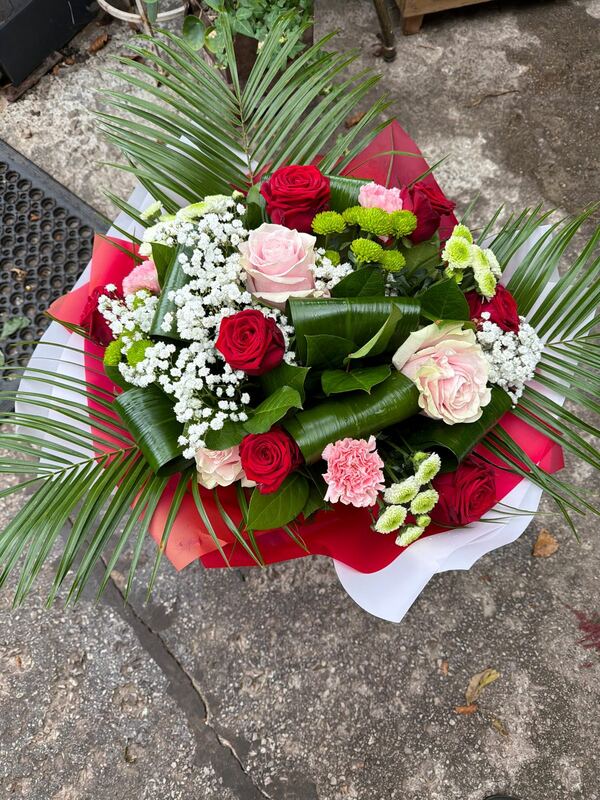 Flowers delivered to customer