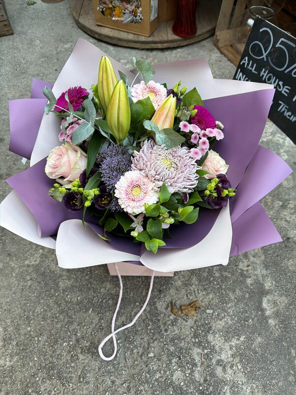 Flowers delivered to customer