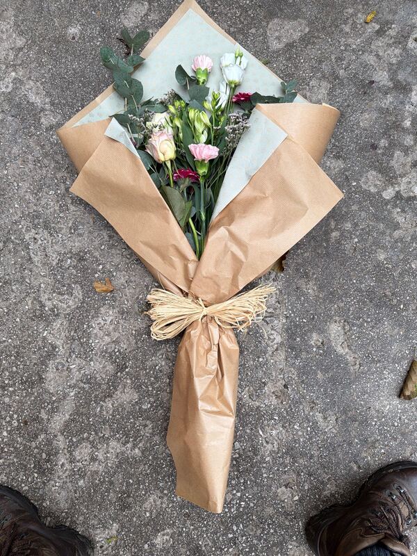 Flowers delivered to customer