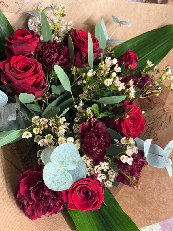 Flowers delivered to customer