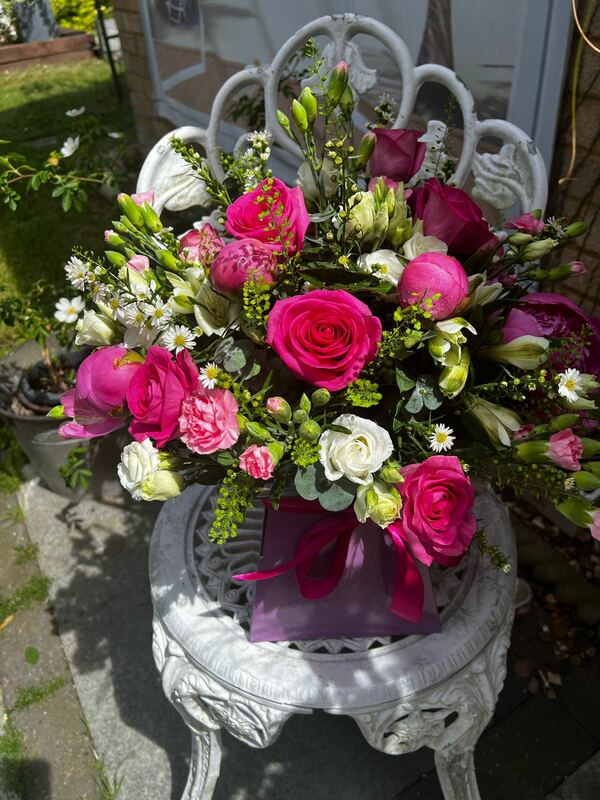Flowers delivered to customer