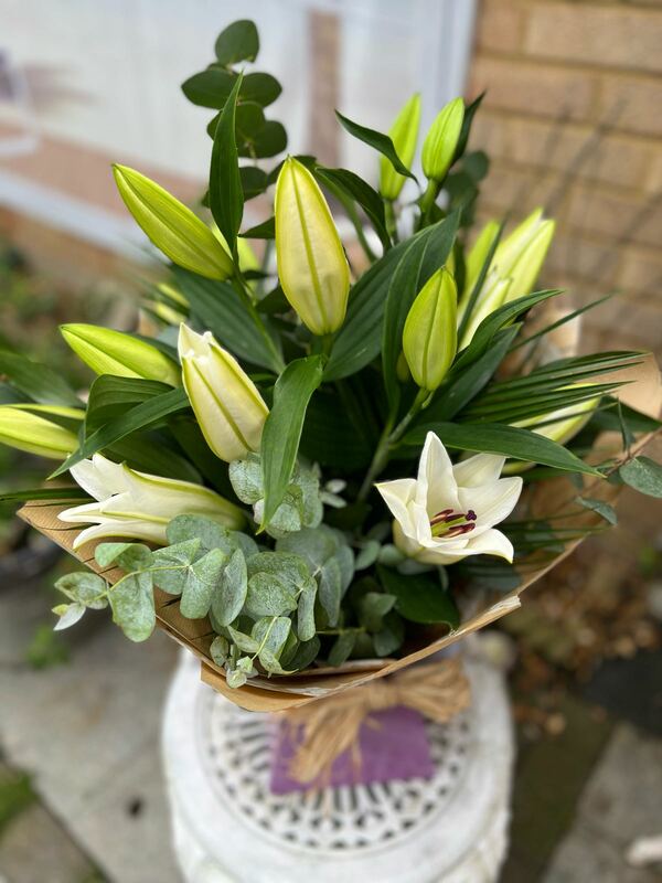 Flowers delivered to customer