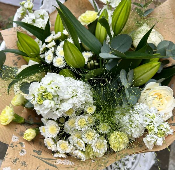 Flowers delivered to customer
