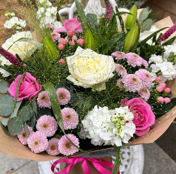 Flowers delivered to customer