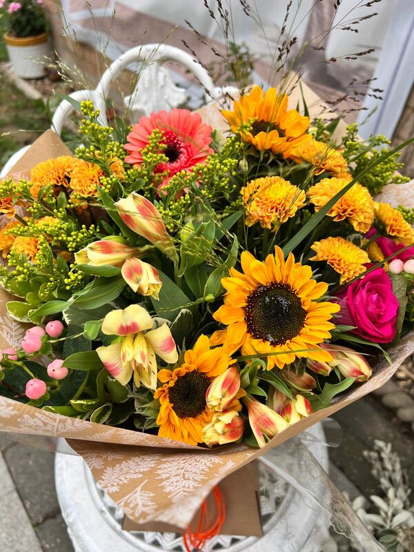 Flowers delivered to customer
