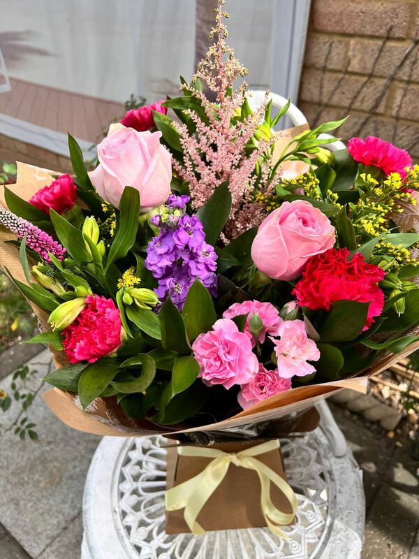 Flowers delivered to customer