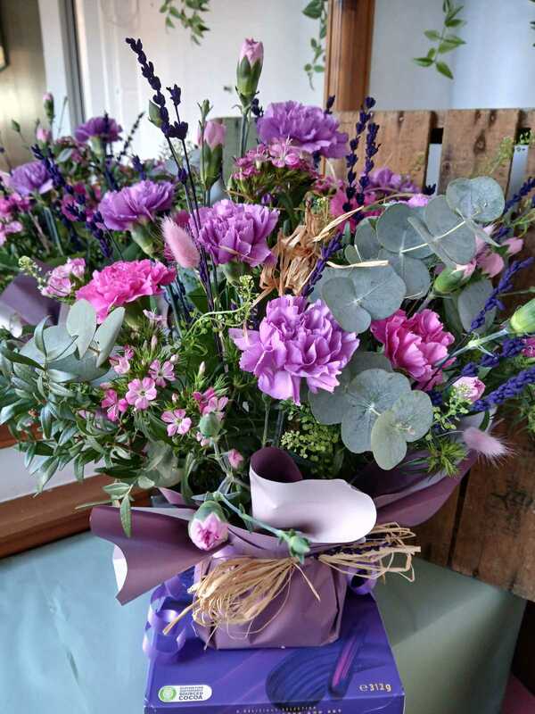 Flowers delivered to customer