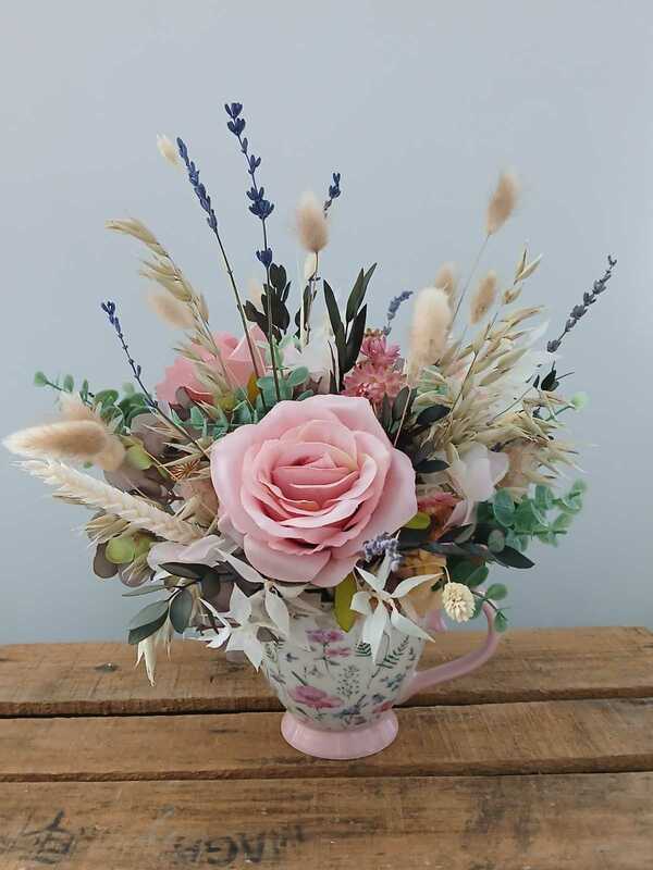 Flowers delivered to customer