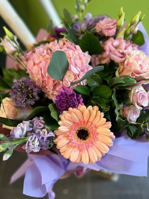 Flowers delivered to customer