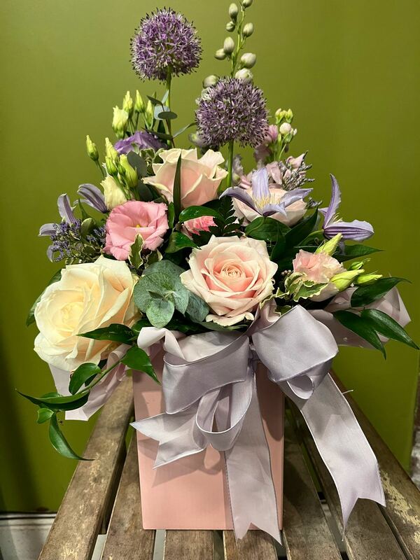 Flowers delivered to customer