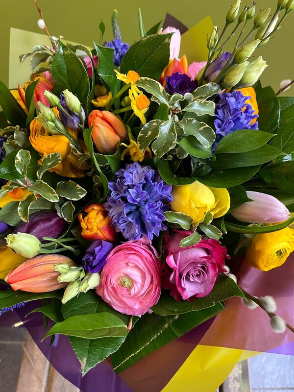 Flowers delivered to customer