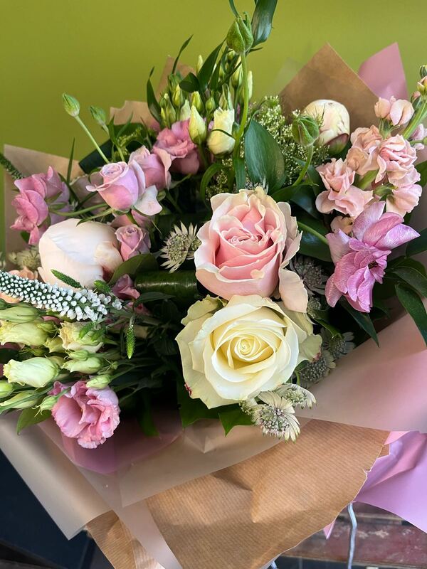 Flowers delivered to customer