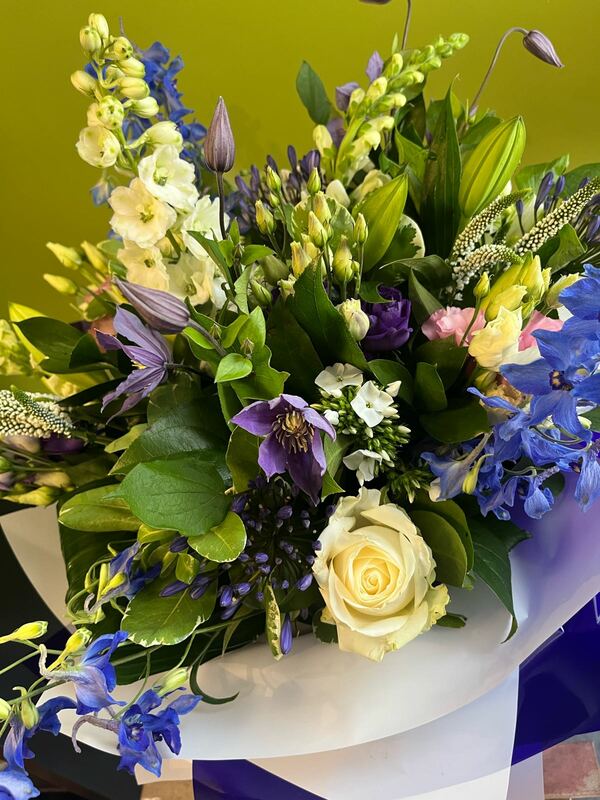 Flowers delivered to customer