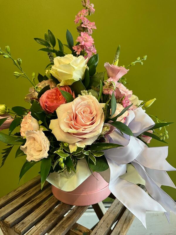 Flowers delivered to customer