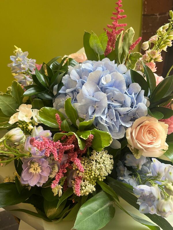 Flowers delivered to customer