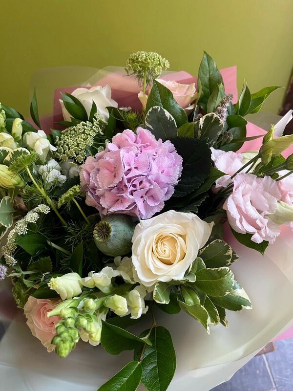 Flowers delivered to customer