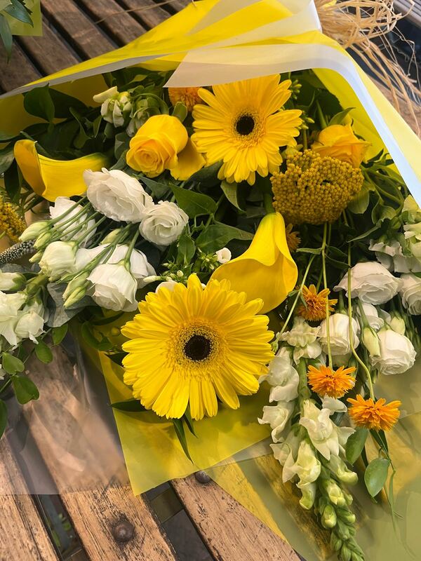 Flowers delivered to customer