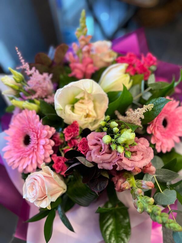 Flowers delivered to customer