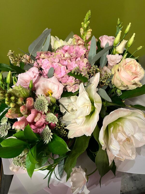 Flowers delivered to customer