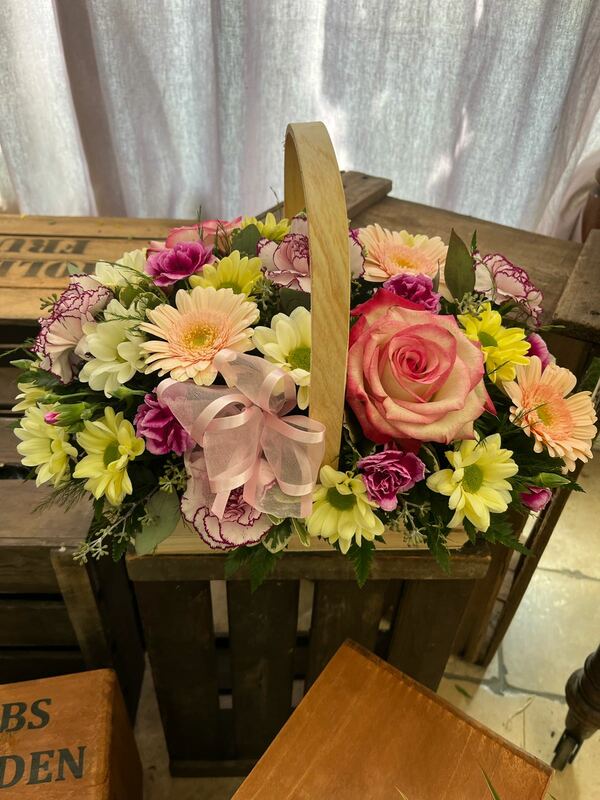 Flowers delivered to customer