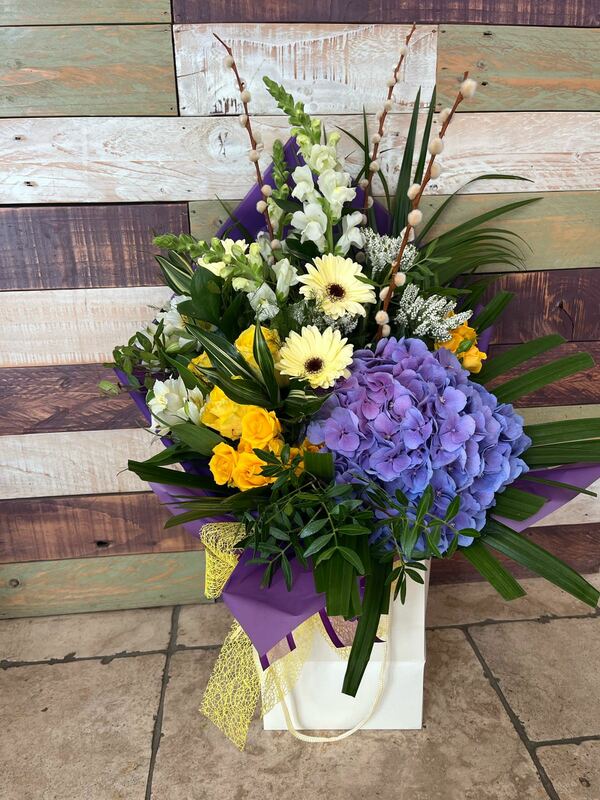 Flowers delivered to customer