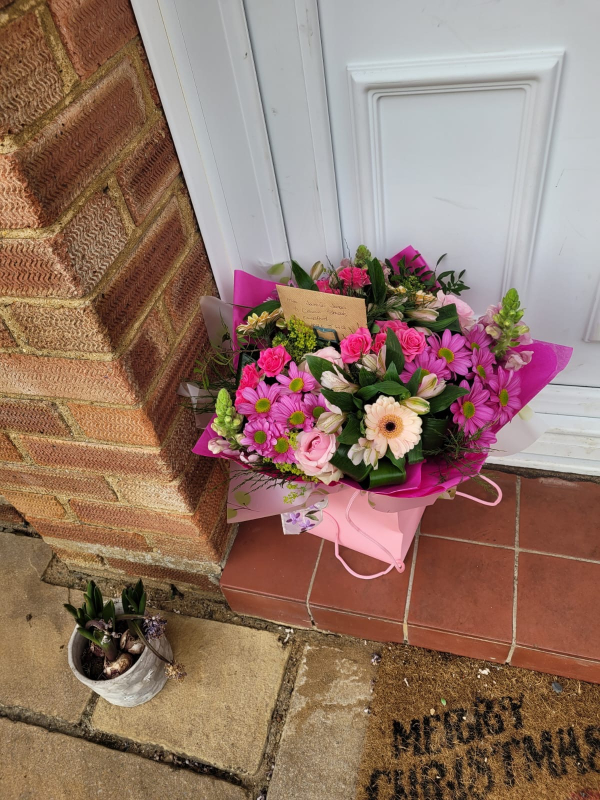 Flowers delivered to customer