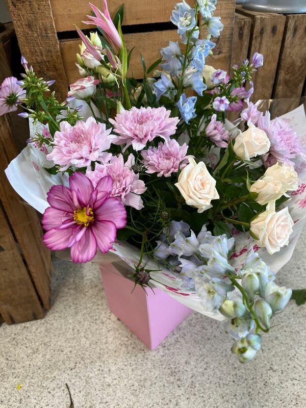 Flowers delivered to customer