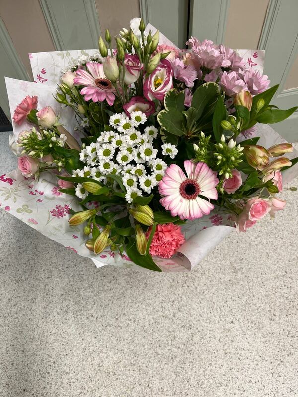 Flowers delivered to customer