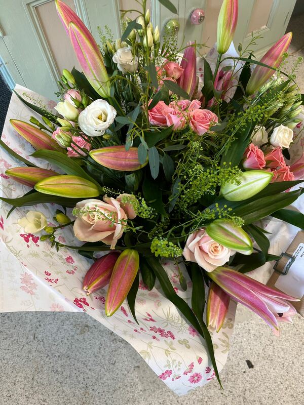 Flowers delivered to customer