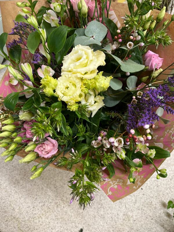 Flowers delivered to customer