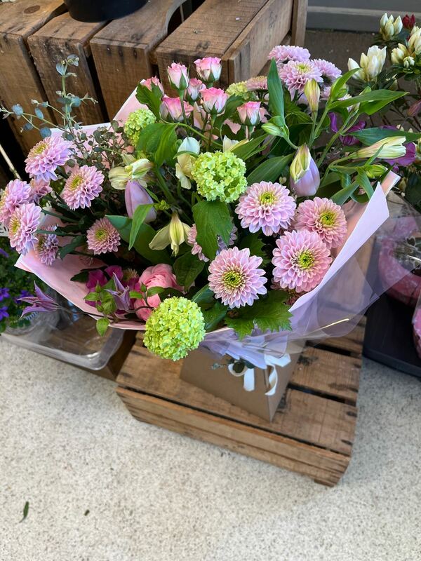 Flowers delivered to customer