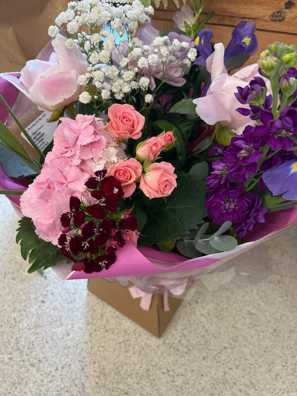 Flowers delivered to customer