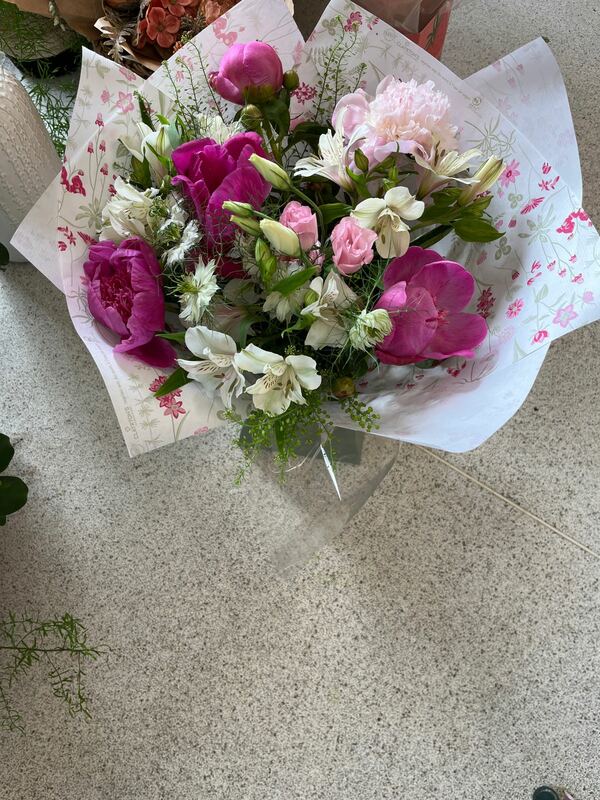 Flowers delivered to customer