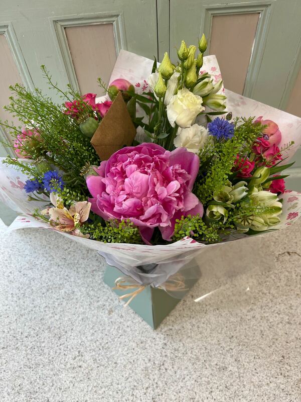 Flowers delivered to customer