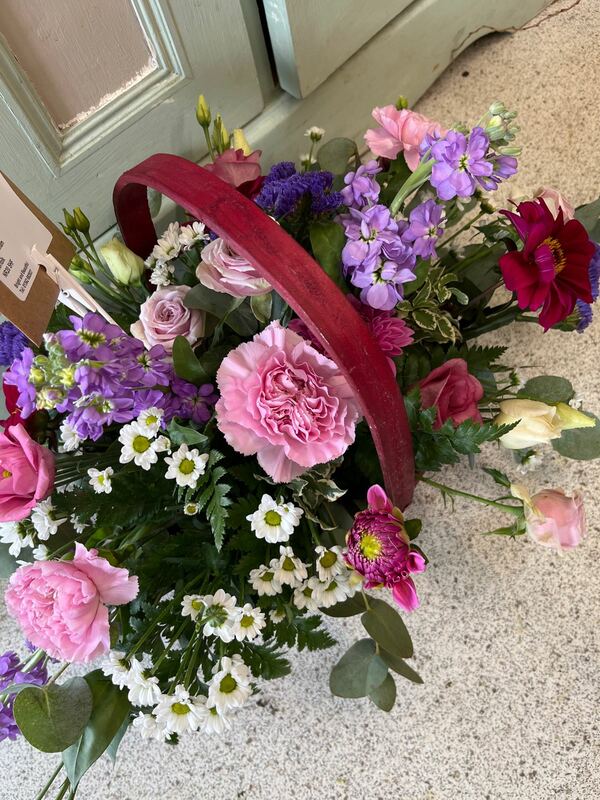 Flowers delivered to customer